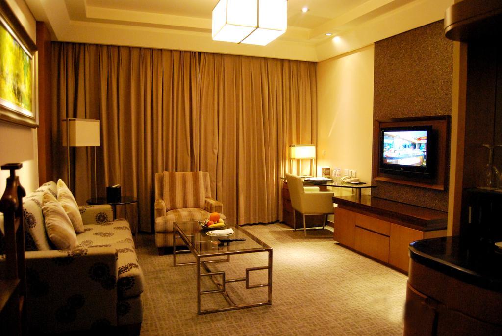 Xiangjiang Hotel Куньмин Номер фото
