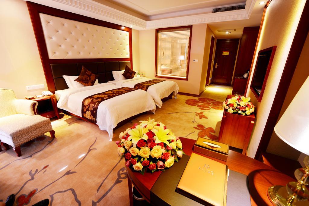 Xiangjiang Hotel Куньмин Экстерьер фото