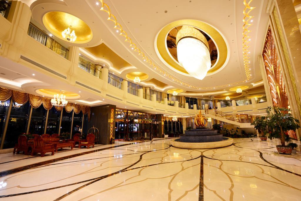 Xiangjiang Hotel Куньмин Экстерьер фото